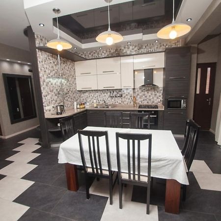 Lilika Apartments On Meskhishvili Tbilisi Exteriör bild