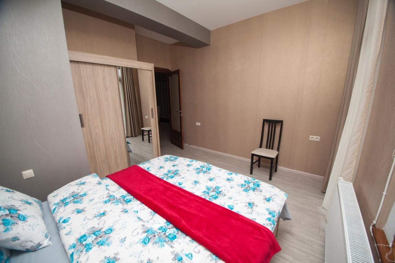 Lilika Apartments On Meskhishvili Tbilisi Exteriör bild